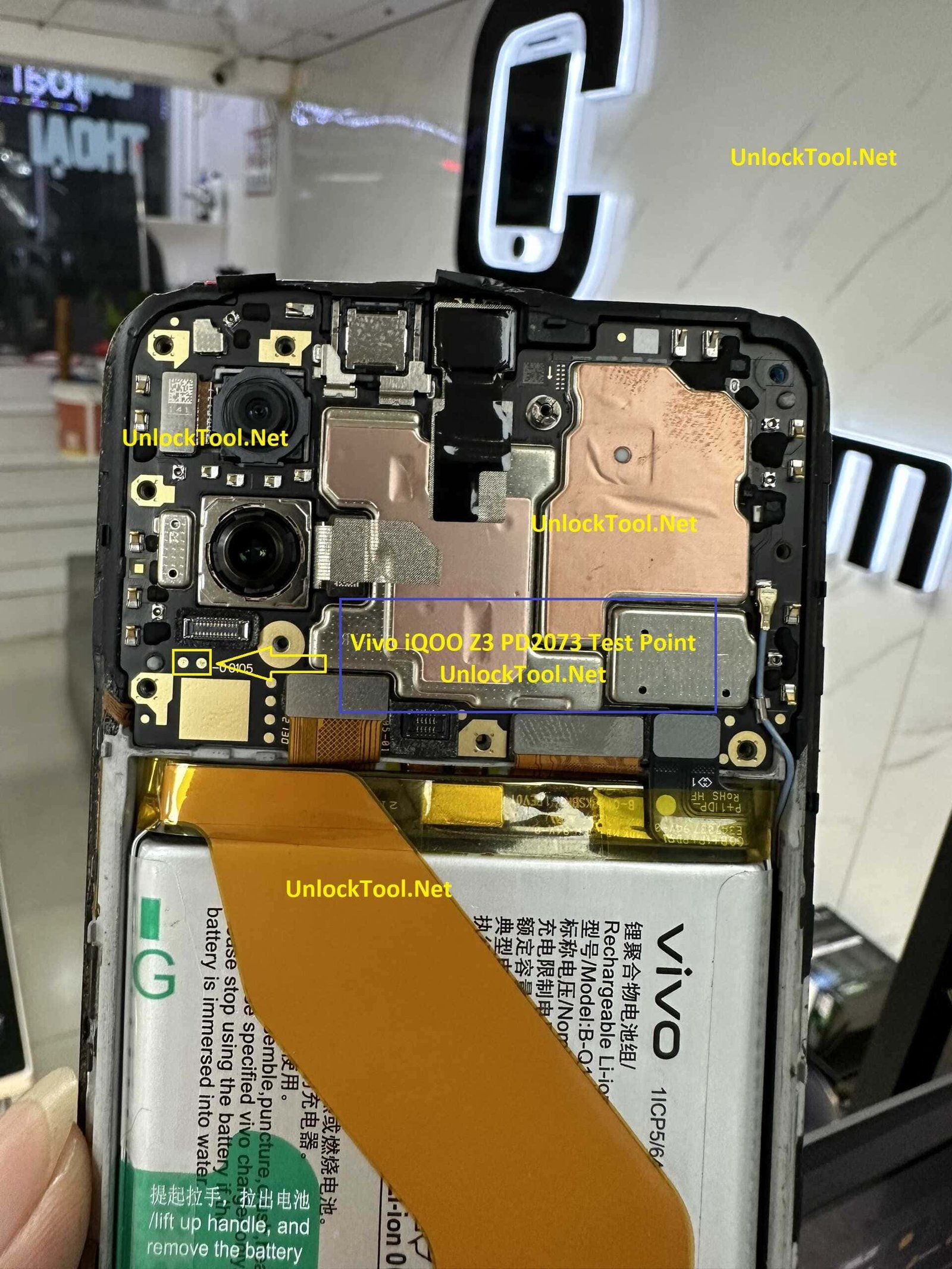 Vivo Qoo Z3 Test Point / EDL Point